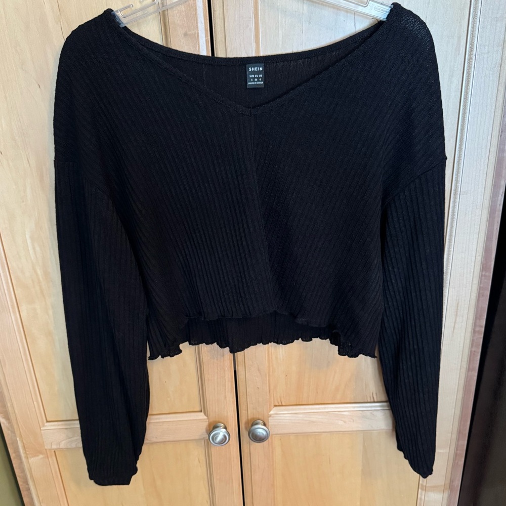 SHEIN Black Ribbed Off Shoulder Crop Top - Picture 3 of 12